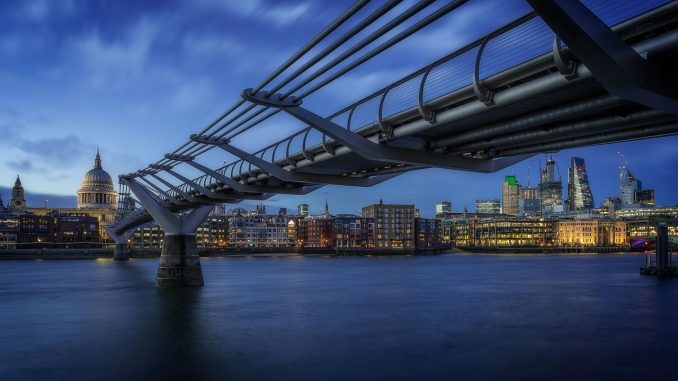 london-4612015_1280 (1)